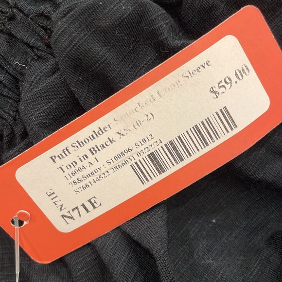 Puff shoulder smocked long sleeve top - Picture 6 of 6